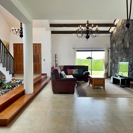 Villa House *
