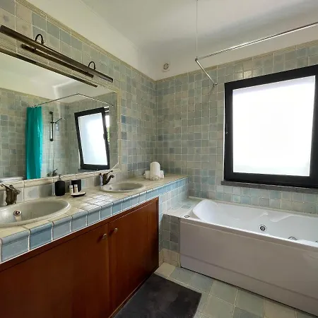 Vila House Ponta Delgada