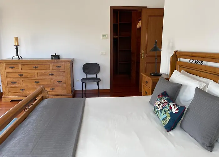 House 别墅 蓬塔德尔加达